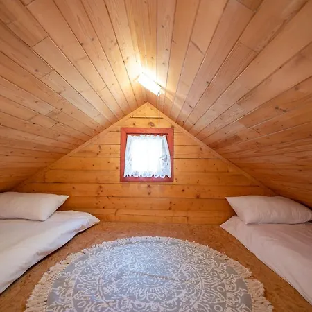 Letniskowe I Savana Nad Morzem 3* יארוסלאביש