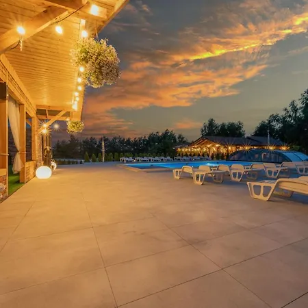 Gasthuis Letniskowe I Savana Nad Morzem Jarosławiec